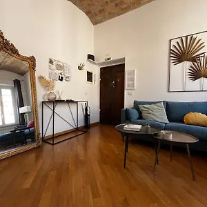  Apartment La Polveriera, Eleganti E Luminosi Vicino Al Colosseo